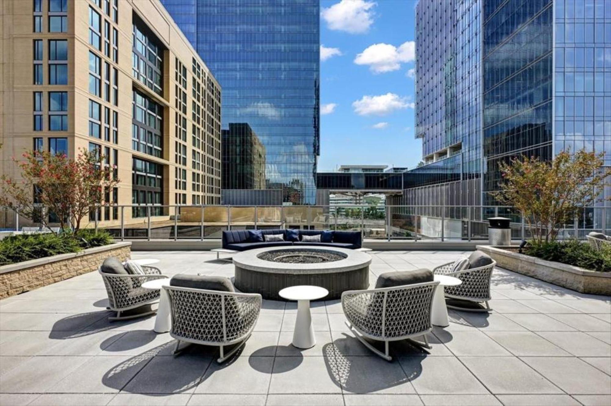 Global Luxury Suites At Town Center Reston Exterior foto